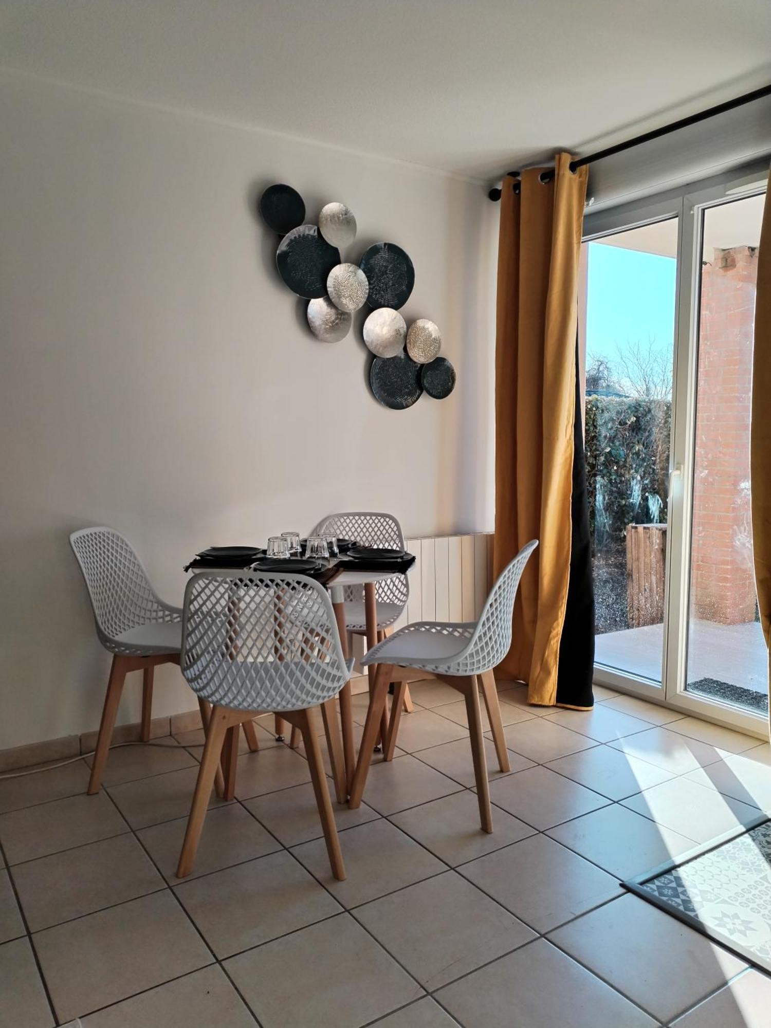 T2 Spacieux Tres Bien Place Gagnac-sur-Garonne 외부 사진